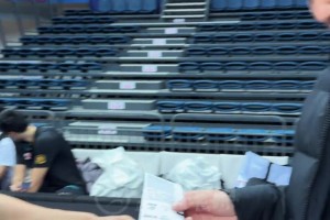 王洪泽第一次回家乡打比赛排面拉满，连杜知道都得找他要门票...